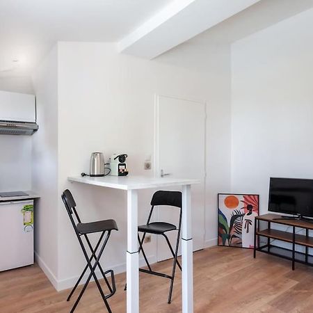 Apartmán Lumignons Lyonnais - Doua Villeurbanne Exteriér fotografie