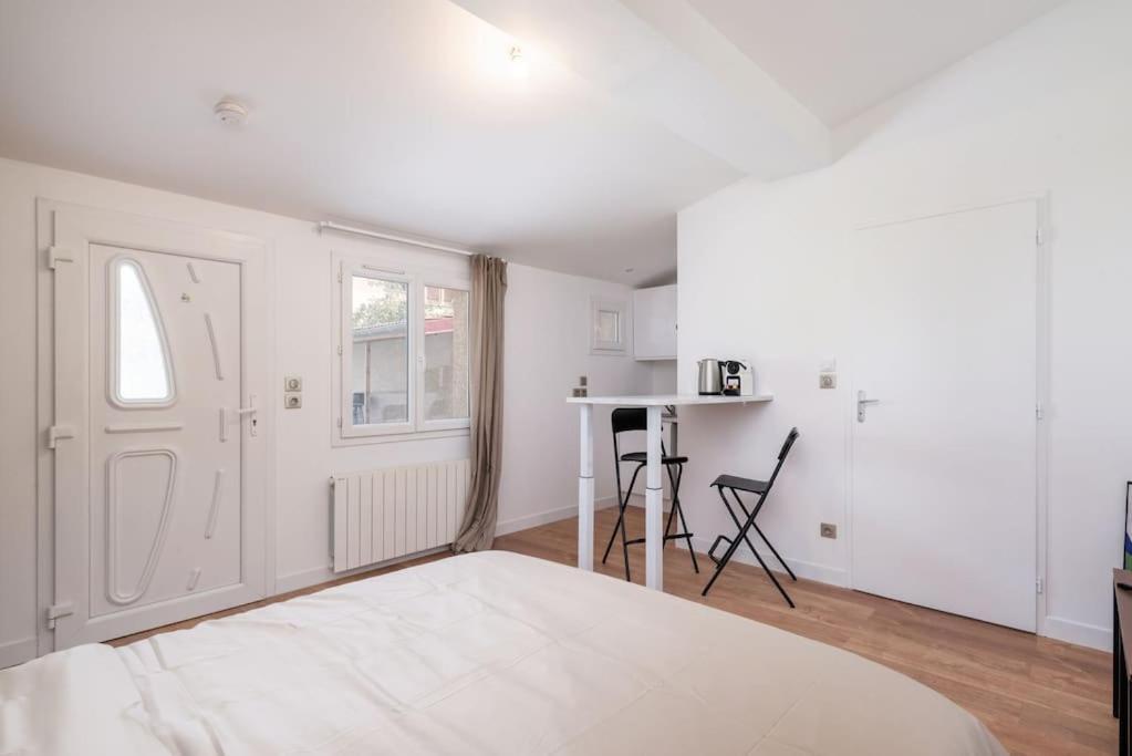 Apartmán Lumignons Lyonnais - Doua Villeurbanne Exteriér fotografie