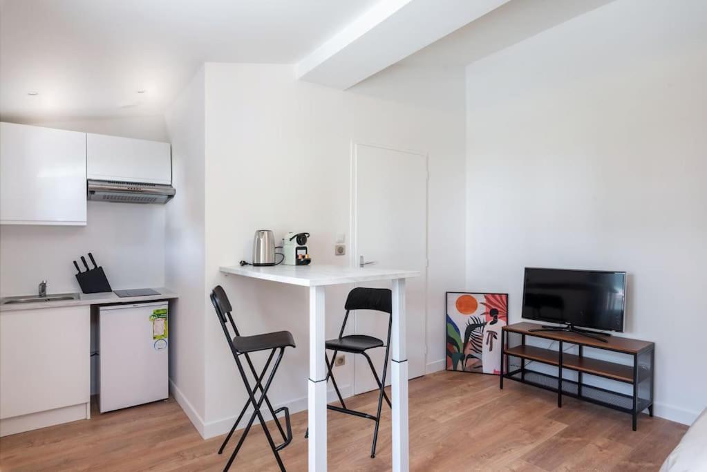 Apartmán Lumignons Lyonnais - Doua Villeurbanne Exteriér fotografie