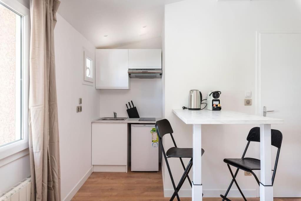 Apartmán Lumignons Lyonnais - Doua Villeurbanne Exteriér fotografie